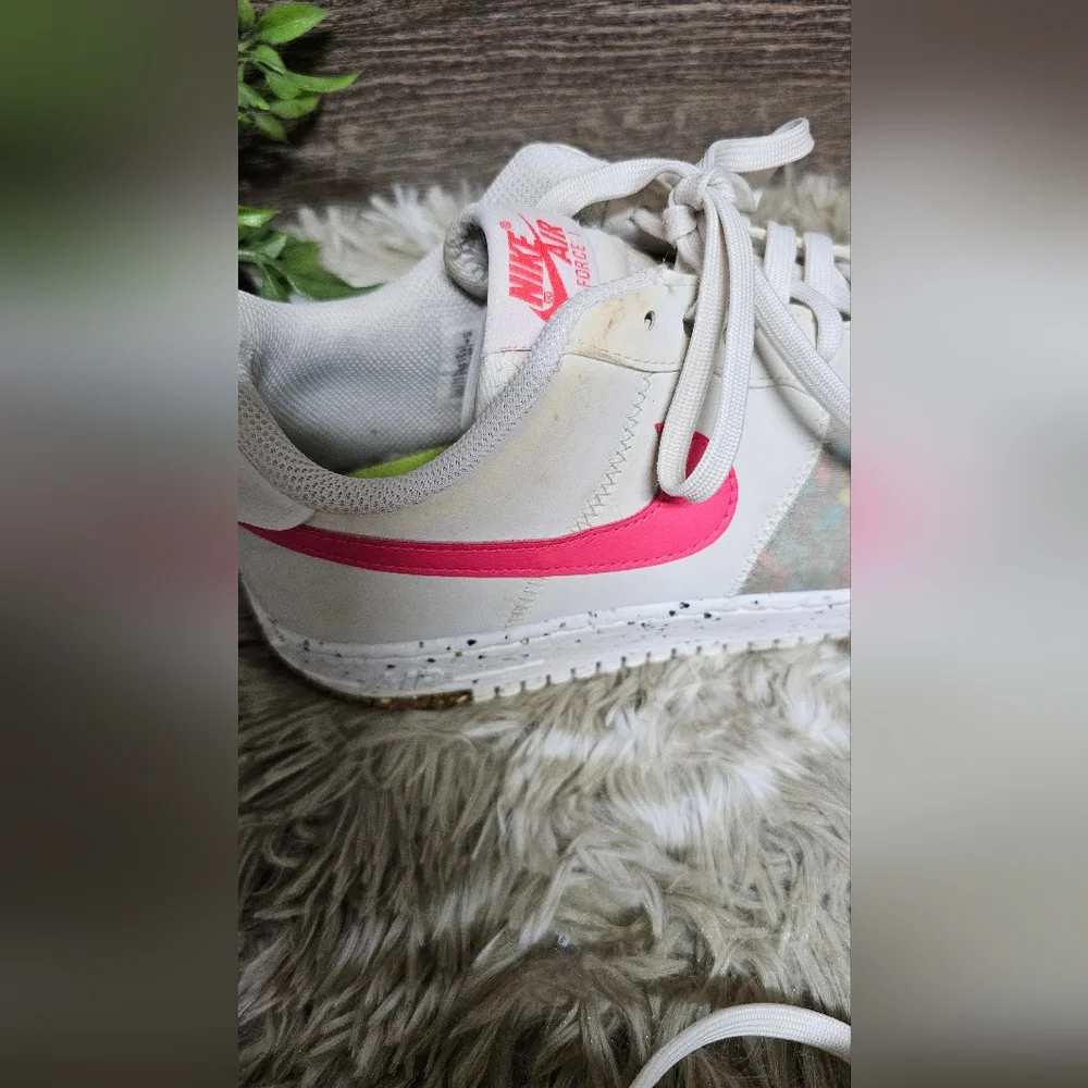 Nike Air Force 1 - Picture 13 of 13